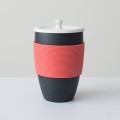 Ceramic cup with lid