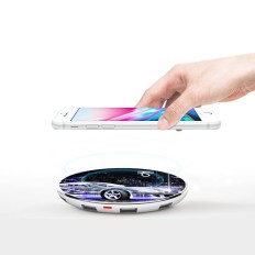 Wireless Charger with Hub