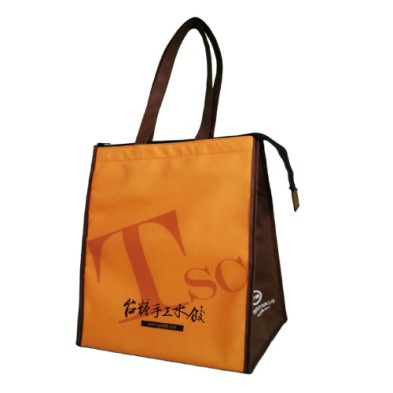 Non-woven shopping bag