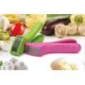 Ceramic beak garlic press