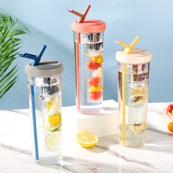 Fruit Infuser Straw Plastic Water Bottle 800ml