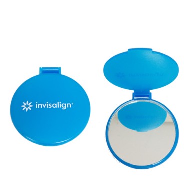 Cosmetic pocket mirror-invisalign